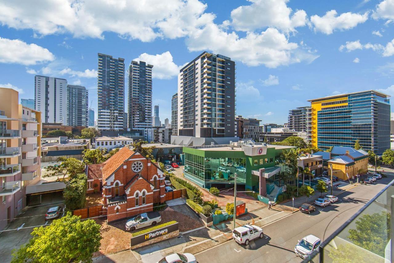 Arise Harmony Aparthotel Brisbane Exterior photo